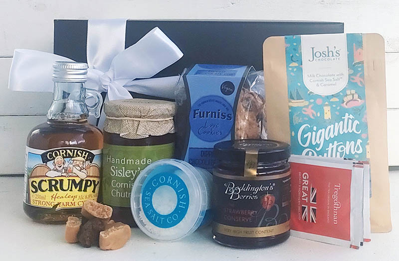 A BIT A CORNISH NICEY HAMPER | The Cornish Store